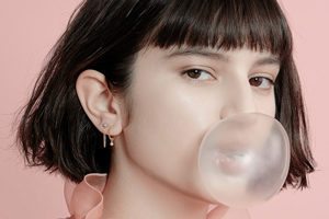 Karen Walker Girl with a pearl