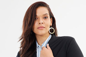 Workwear for curves feb 18