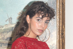 Miss Crabb Romantica W18