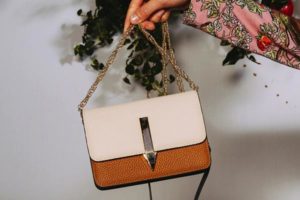 18 handbags to love