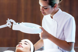 How to choose a beauty therapist