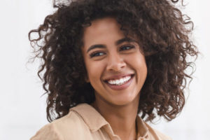 Five ways to naturally whiten your teeth at home